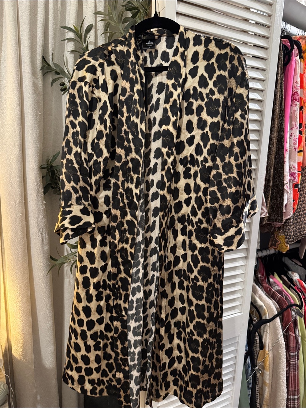 Leopard Print Lightweight Kimono Robe - Tan & Black